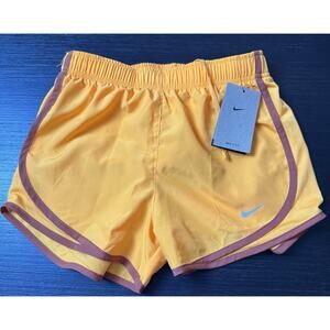 Nike Dri Fit Woman’s Lined Training Shorts Size XS New. Running, Gym